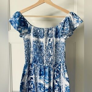 Chic Blue and White Patterned Maxi Skirt